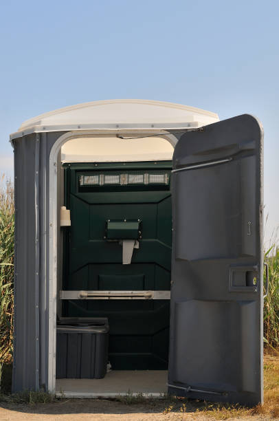 Best Portable restroom trailer rental  in Corona De Tucson, AZ